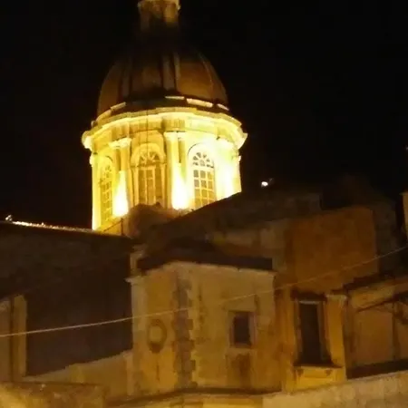 Piazza San Benedetto